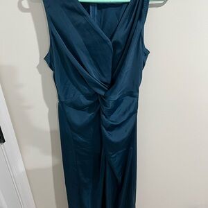 Elegant Teal Sleeveless Dress